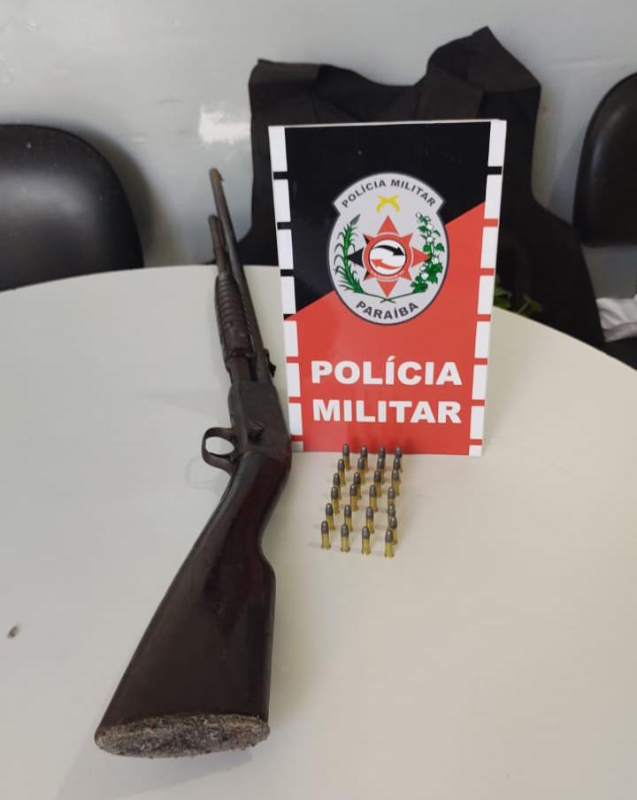 POLÍCIA MILITAR APREENDE ARMA DE FOGO DURANTE OPERAÇÃO PREVINA-SE EM SOUSA