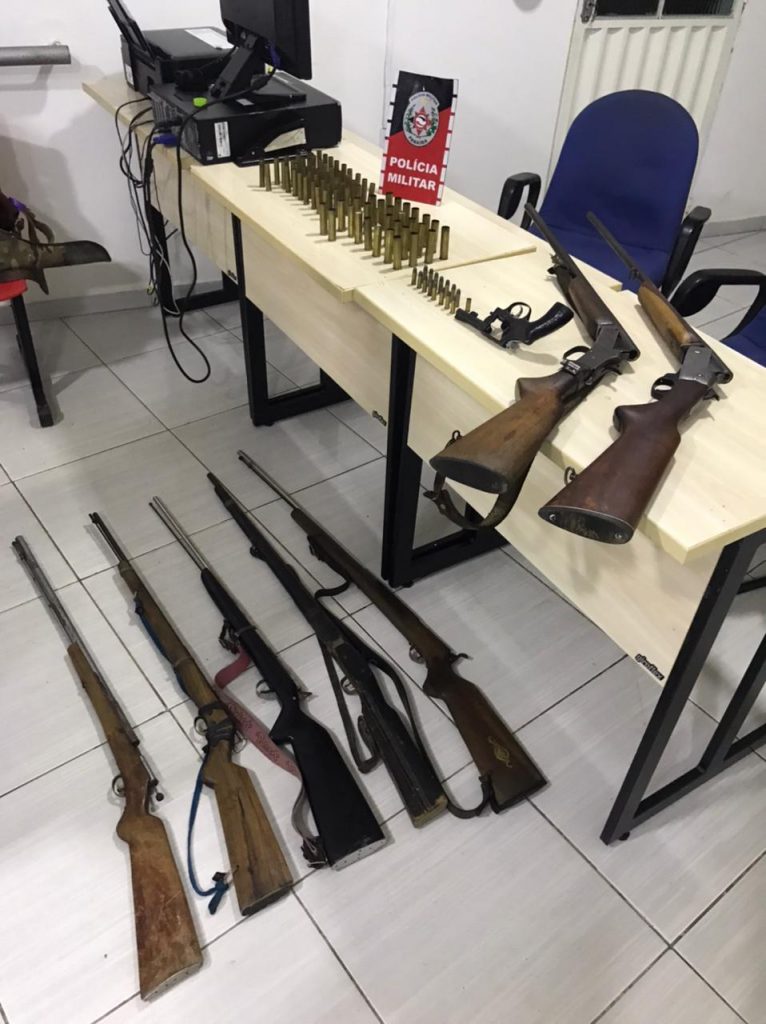 Polícia Militar apreende 8 armas de fogo na zona rural de Imaculada-PB